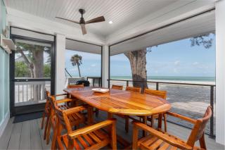 Renovated Captiva Beach House - South Seas Beach House 16 - 6