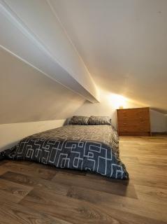 Cosy Studio in Clichy - 4