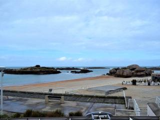 Appartement avec WIFI, Face à la Plage, Parking Privé, Animaux Acceptés - 2