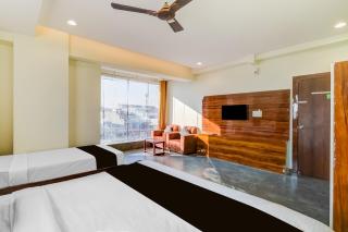 Hotel O by OYO Malani Inn - 3