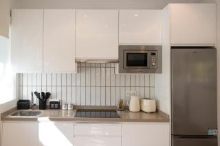Home2Book Cozy & Modern Apt in Nervión, Sevilla - 1