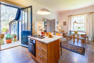 The Old Courtyard - 8