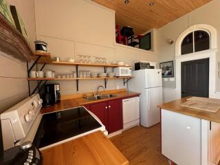 Trinity's Oceanview Gem St Paul's Schoolhouse - 6