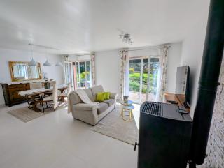 Offre de lancement MAISON NEUVE confortable détente jardin fleuri et terrasse ensoleillée 10 mn Besançon - 5