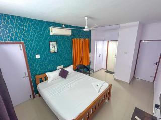 Adora Waves Service Apartment- Near Sankara Nethralaya Hospital - 1