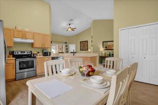 2 King Suites | Private Pool | 18 Min to Disney - 2
