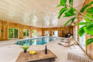 Indoor Pool Poconos Retreat with Arcade - 0