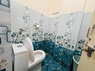 Nest by the Corner - Cozy Central 1BHK in Hitech City - Hyderabad - 1