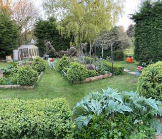 The sunny Stables Cottage - 4