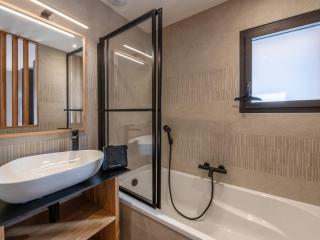 Chalet avec jacuzzi et animaux admis, vue Mont-Blanc - FR-1-343-259 - 3