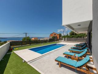 Luxury Villa La nonna Ana - heated pool, sea view, near Split - 5