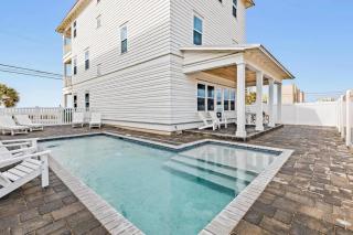 New Family LUX Bid-A-Wee Beach Retreat Pool Beachfront Private Beach - 0
