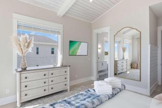 NEW Family LUX Laguna Haven - 6 Seater LSV - Bikes - Beachfront - 5