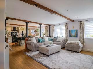 The Coach House - 7