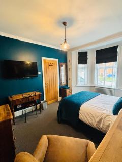 The Guest Room - 7