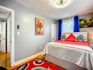 Private 2BR 10 Min to Airport & Downtown - 2