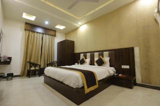 Hotel Taj Venture Near Taj Mahal Agra - 3