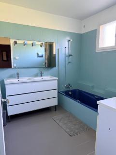 Grande maison familiale avec jardin - 4