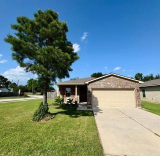 3BR Home in Home - Near Bush Airport & Houston - 8