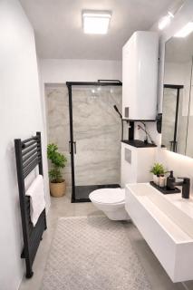 Beautique Apartament Panoramic View on People Palace - 1