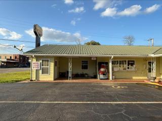 Riviera Motel Elba Near Enterprise US 84 - 2
