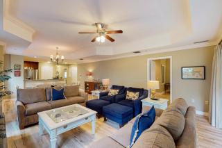 Classical 3 Bdrm Condo with Private Ground Floor Patio at Reunion - 3