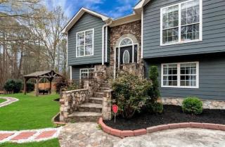 Chateau Elan Family Home Retreat Fast WiFi Sleeps 10 - 7