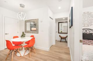 Stylish 3BR Basement Suite - Quiet Vancouver Area - 2