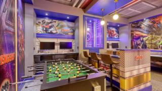 Ever After by AvantStay Pop Culture Design Pool - Davenport - 5