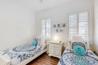 W431 - Elevated Condo With Wraparound Porch at Reunion - 3