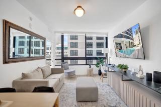 Miami Condo 2BR Rooftop Pool & Gym - 0