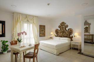 Arcom Palace - 9