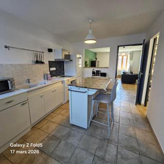 Le Village - 8