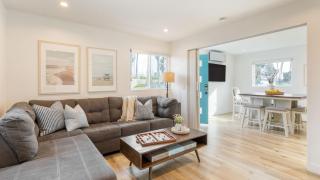 Velvet Sand Buyout by AvantStay Steps to Newport Beach Sleeps 22 - 9