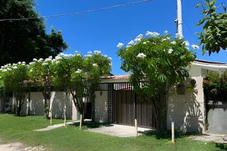 Casa em Enseada dos Corais com 04 quartos - 0