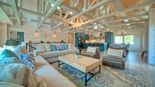 Private Pool Walk to Beach 6BDR MainGuest House Third Sandbar by AvantStay - 3