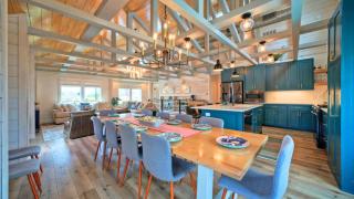 Private Pool Walk to Beach 6BDR MainGuest House Third Sandbar by AvantStay - 1