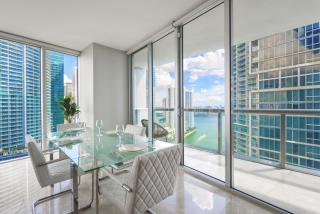 Luxury Condo at Prime Brickell Location - 7
