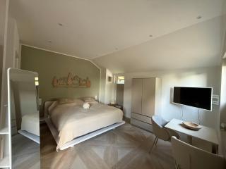 Privates Honeymoon Chalet am Waldrand - 1