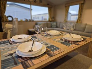 Whitstable Hollington - 4