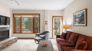 Ghostriders 2 by AvantStay Tidy Unit Close to the Slopes and Shops - 5