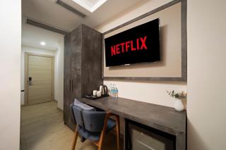 Lenus Old City Hotel - 1