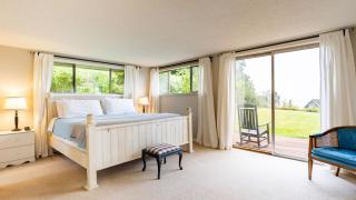 Private Beach Access Water Views Sleeps 18 Historic 6BDR Farmhouse w Deck - 6