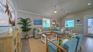 Priv Pool Swing Bar Ping-Pong Walk to Town Once Upon A Tide by AvantStay - 3