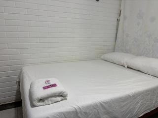 Full studio with parking - 8