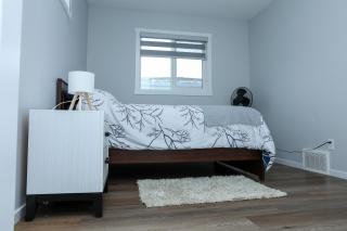 Peaceful Family Retreat in Edmonton - 1