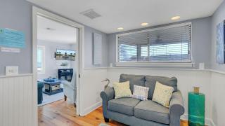 304 E Port O Call by AvantStay Rooftop Deck Incredible Ocean Beach Views - Isle of Palms - 1