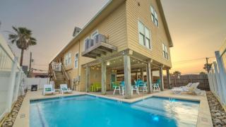 Moxys Beach House by AvantStay Pool Views - 8