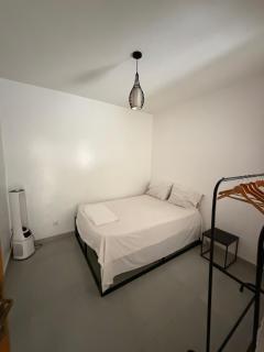 Bel Appartement Lumineux & Moderne au Cœur de Dakar - 2
