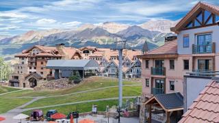 Blue Mesa Penthouse by AvantStay Buyout of 3 Units Ski-InSki-Out Condo - Telluride - 9